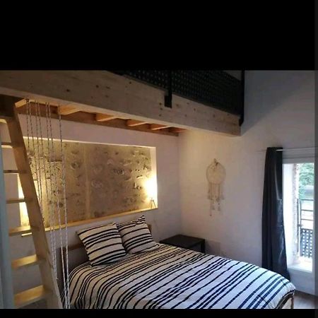 Вилла Duplex Refait A Neuf Dans Vieille Batisse Прад Экстерьер фото